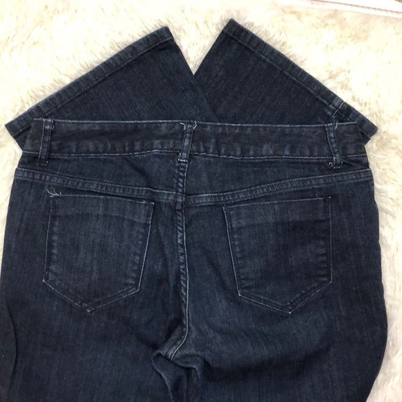 Deep Blue Jeans - Picture 2 of 4